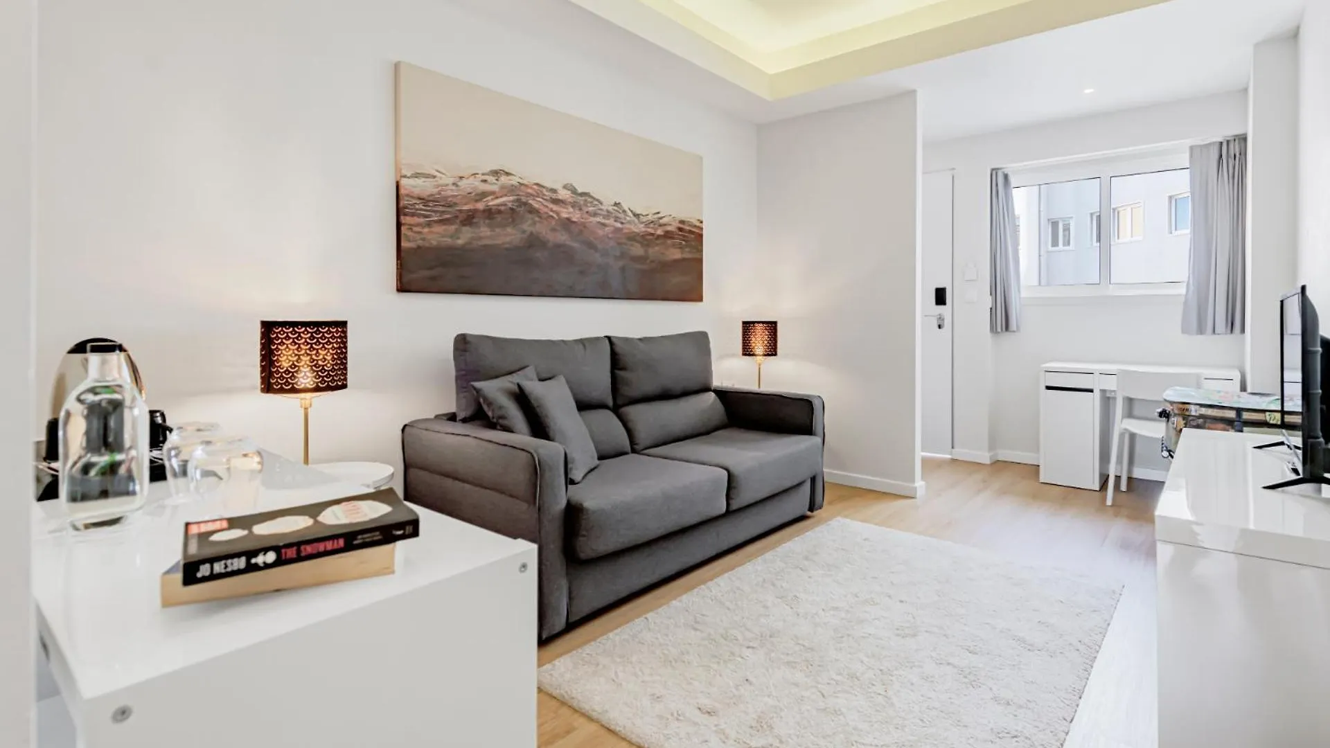 Lisboa Central Park Hotel Suites & Studios 3*,
